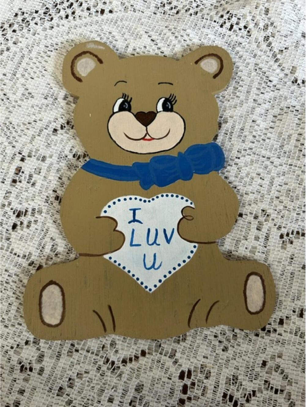 Vintage Wooden Bear Wall Hanging with 'I Luv U' Heart